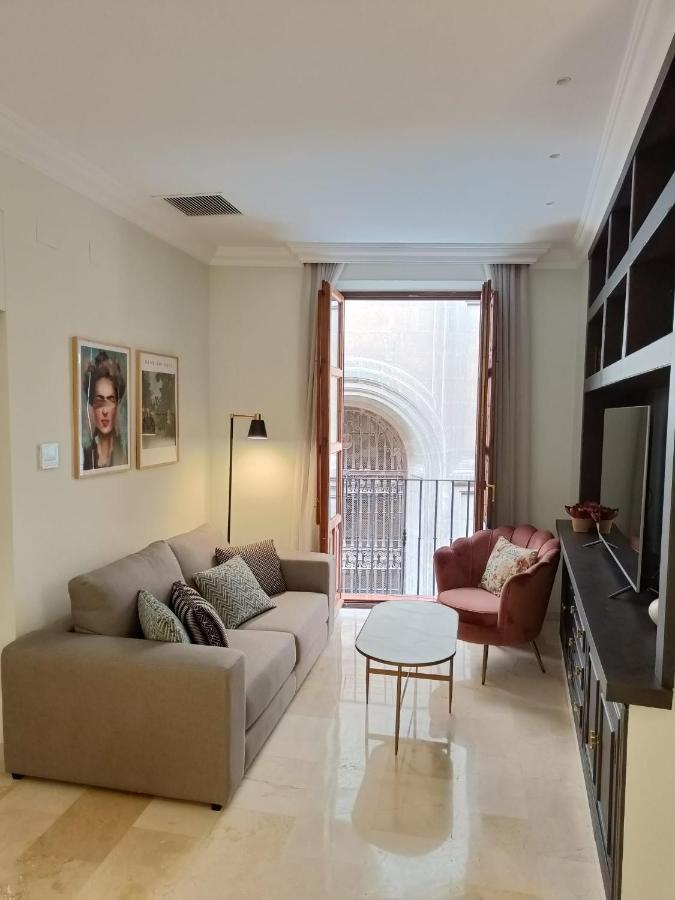 Pie De Torre Catedral Apartment Granada Ngoại thất bức ảnh