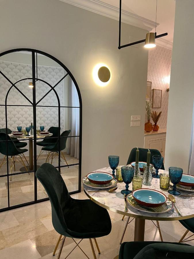 Pie De Torre Catedral Apartment Granada Ngoại thất bức ảnh