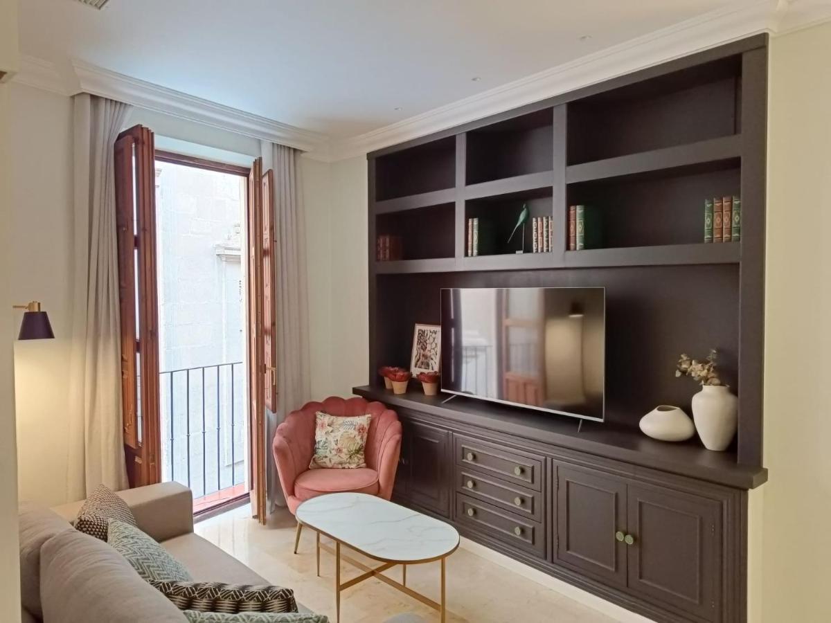 Pie De Torre Catedral Apartment Granada Ngoại thất bức ảnh
