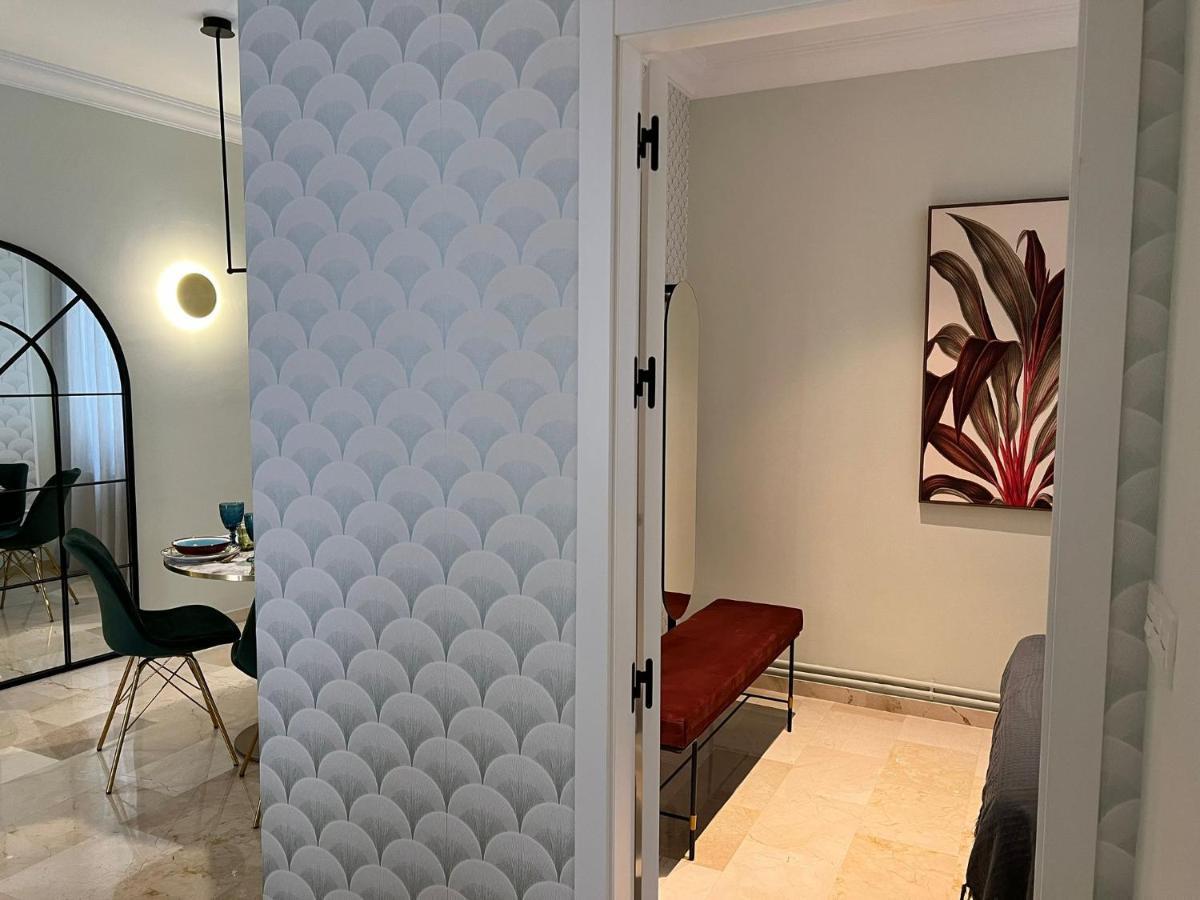 Pie De Torre Catedral Apartment Granada Ngoại thất bức ảnh